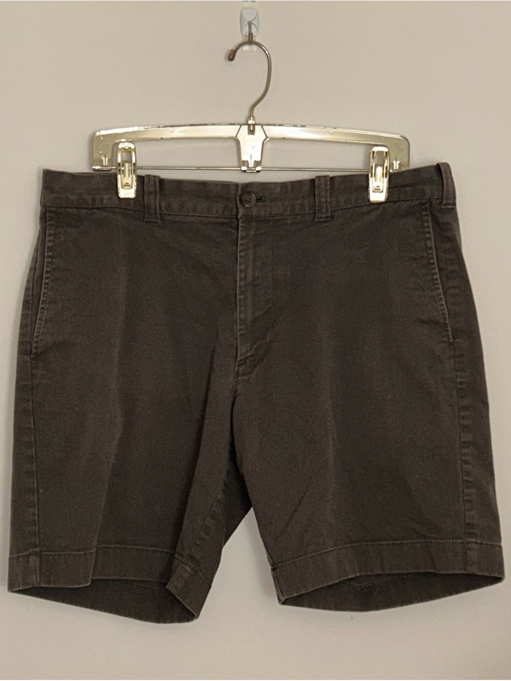 J. Crew Men's Flat Front Chino Shorts - Dark Green